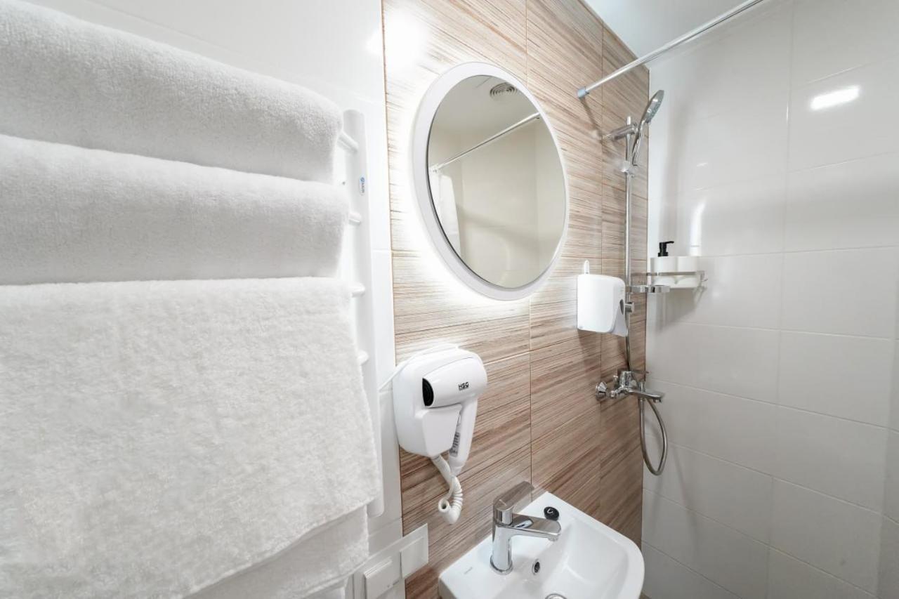 Myfreedom Апартаменти Інститут Хірургії Шалімова Kyiv Room photo